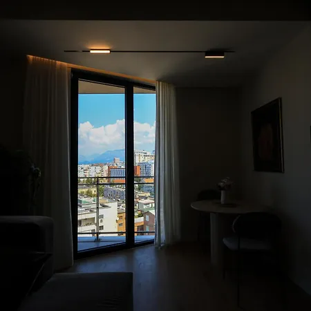 Giselle Escape טיראנה