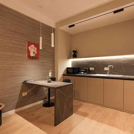 Giselle Escape טיראנה