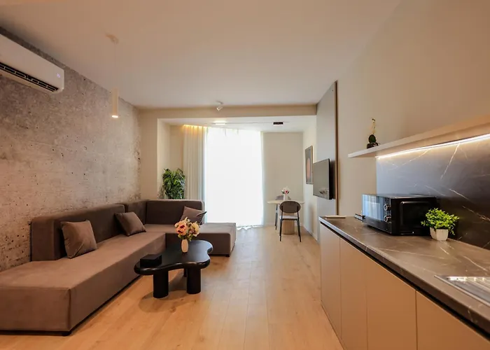 Giselle Escape Tirana