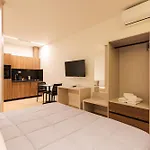 Giselle Escape Apartment