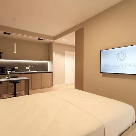 Giselle Escape * Tiran