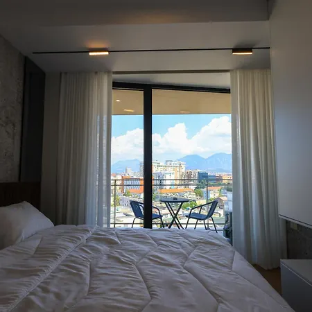 Giselle Escape Apartment