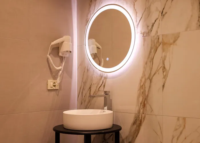 Giselle Escape Apartment *