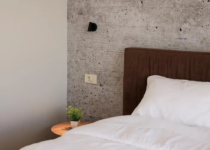 Giselle Escape Apartment