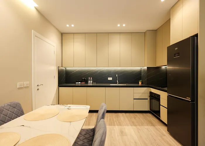 Giselle Escape Apartment *